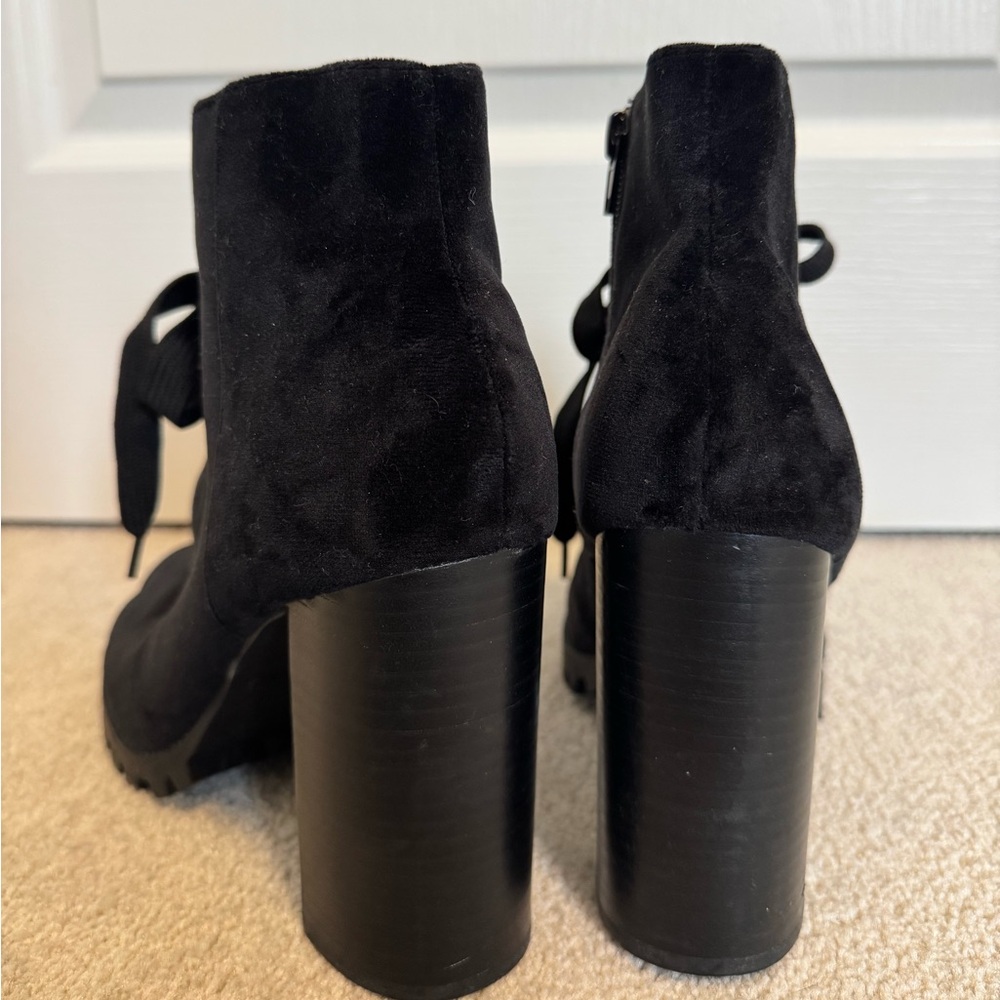 Call it Spring Booties - Picture 5 of 6